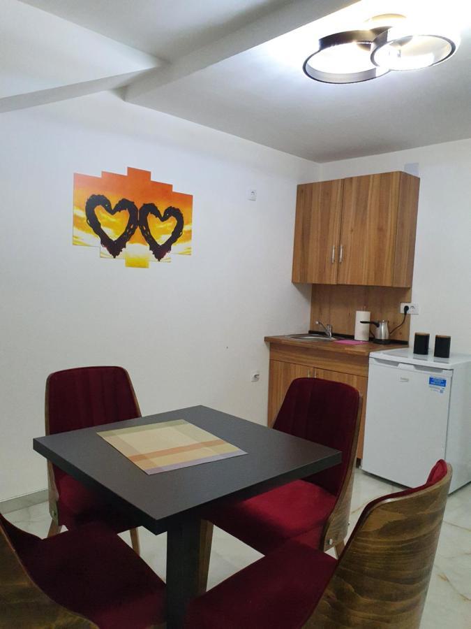 Apartmani Parice Novi Pazar Buitenkant foto