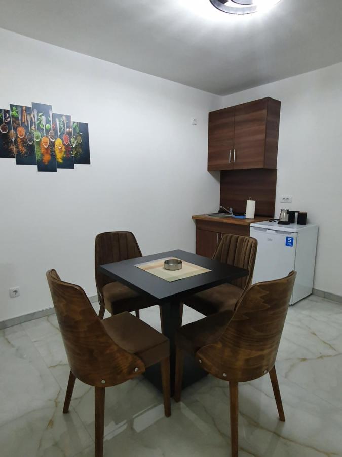 Apartmani Parice Novi Pazar Buitenkant foto